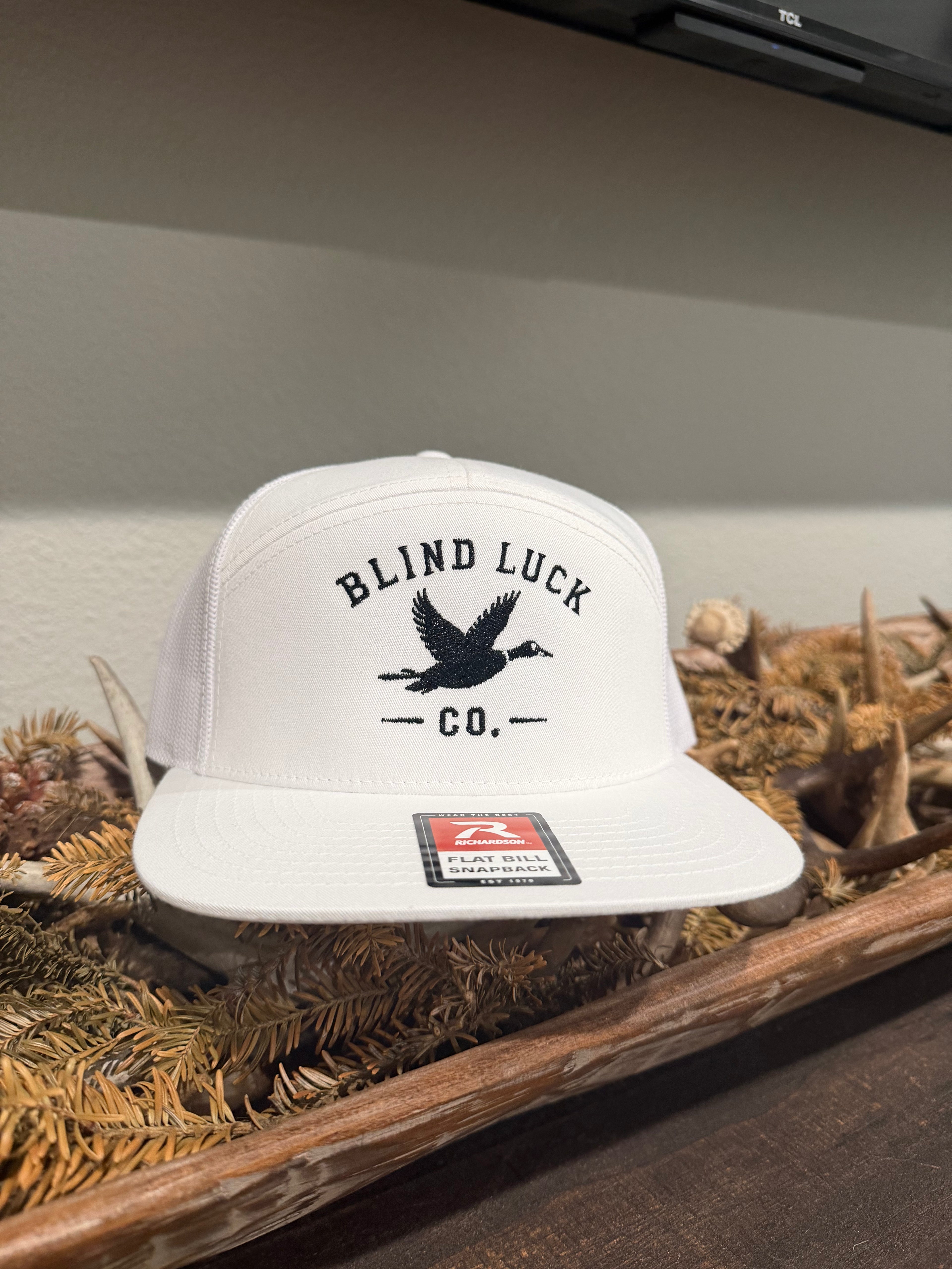 Blind Luck Co Duck Hat White/Black